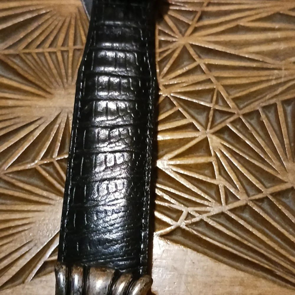 Vtg Brighton Y2k  1996 Black Leather & Silver  Concho Link Belt size Small